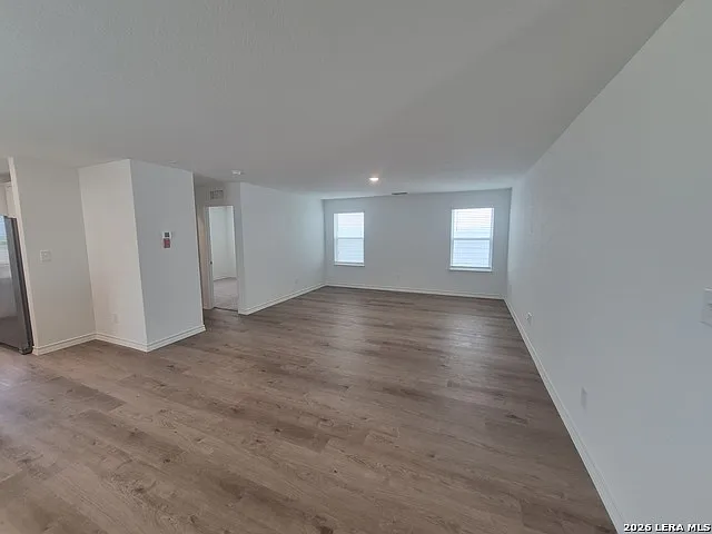 942 Bluegrass Point — Photo 7