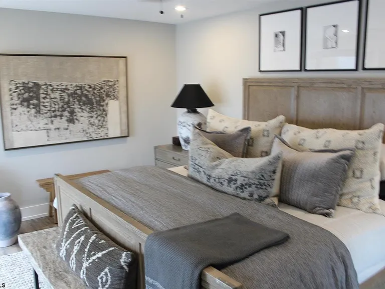 2700 Atlantic Ave #701 — Photo 27
