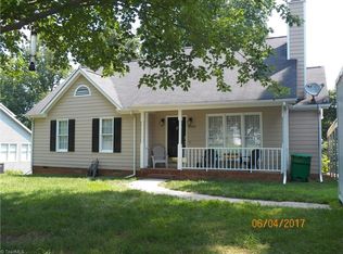 9083 Chancerwood Dr, Rural Hall, NC 27045