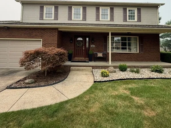 802 Penn Wood Dr, Tallmadge, OH 44278