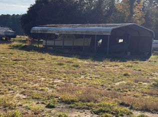 457 Aydlett Rd, Aydlett, NC 27916