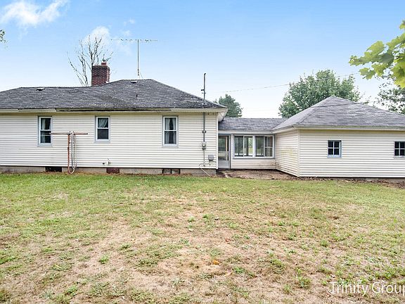 5th image of 12269 Long Lake Dr NW