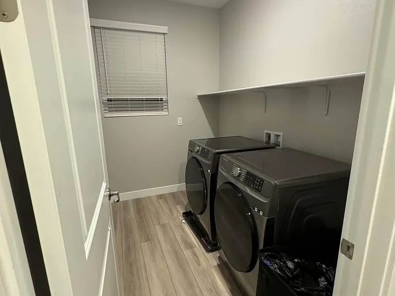 10620 Carnes Ave — Photo 10