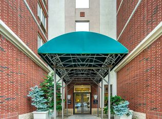 5301 City Pl, Edgewater, NJ 07020