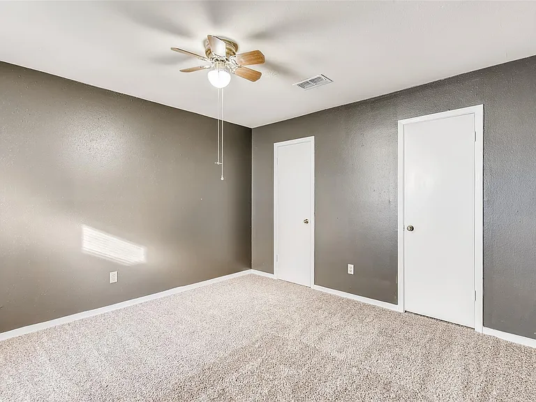 946 Mesa Terrace Dr — Photo 18