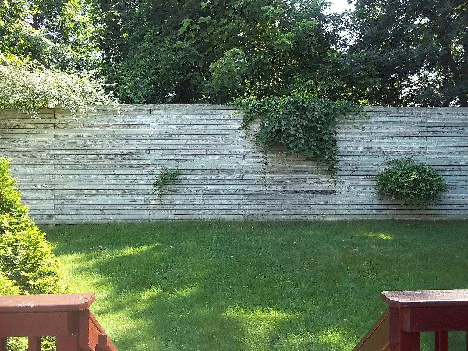 Spacious 3 bedroom townhome. — Photo 2