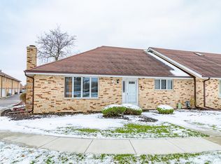 7538 Willowood Ct, Orland Park, IL 60462