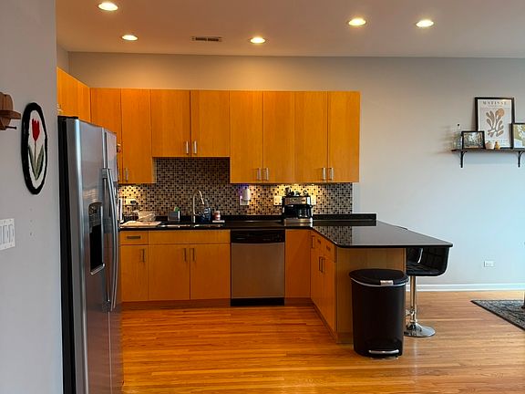 2nd image of 2216 W North Ave #4