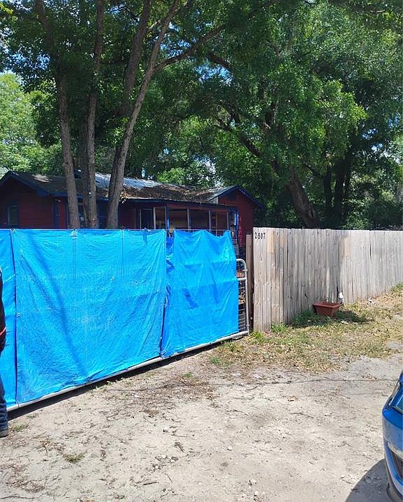 2nd image of 2507 N Magnolia Ave