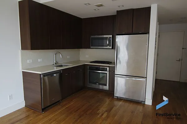 Rented by FirstService Realty (legacy) | media 15