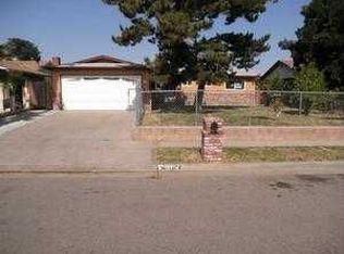 517 S Vista St, Tulare, CA 93274