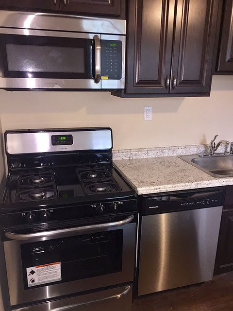 2nd image of 1519 Liberty St #B