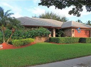 930 Altavista Ter, Davie, FL 33325