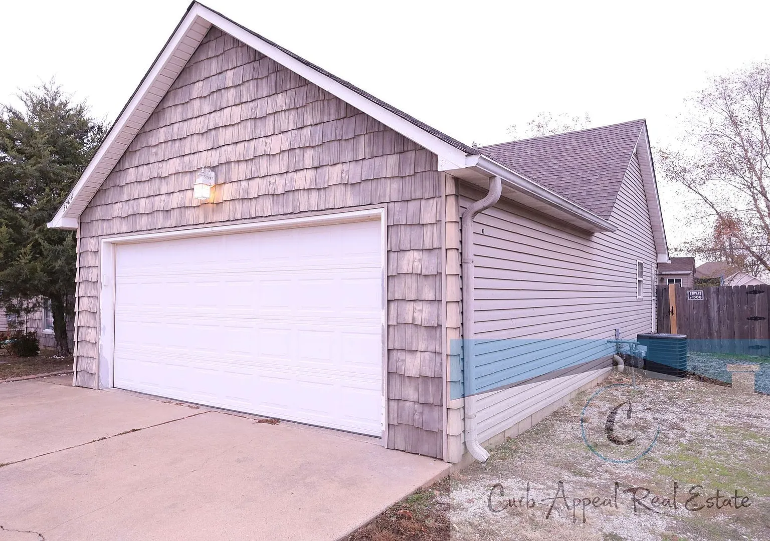 Spacious 3 bedroom/2 bath home - Nettleton — Photo 2