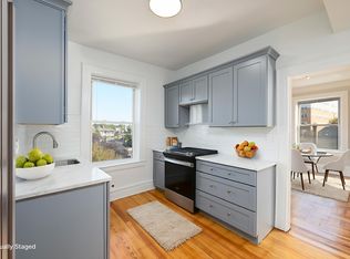 25 Trinity Pl APT 301, Montclair, NJ 07042