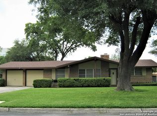 205 Windcrest Dr, Windcrest, TX 78239
