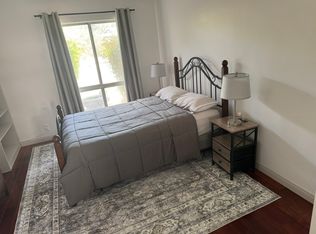 84 Westbury St, Thousand Oaks, CA 91360