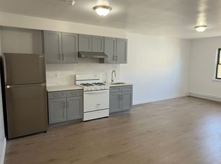 2654 E 29th St #1, Brooklyn, NY 11235
