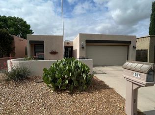1707 Mountain Shadow Dr, Carlsbad, NM 88220