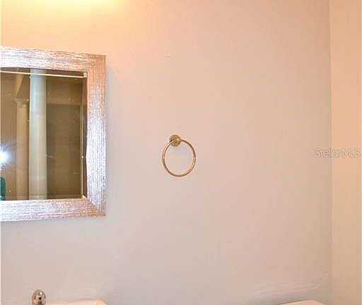 5th image of 20411 Club Vista Ln Unit 2