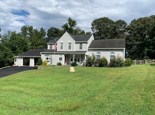 3285 Beards Point Rd, Davidsonville, MD 21035