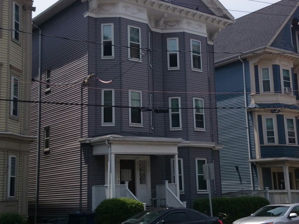 2nd image of 34 Francis St