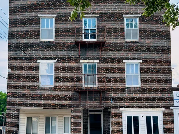 101 E Benton St, Carrollton, MO