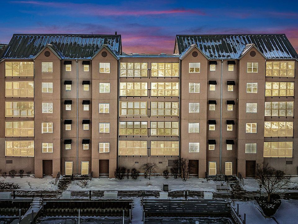 1st image of 240 Water St #10