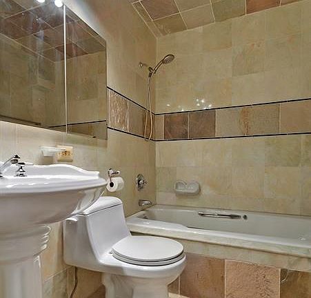 5th image of 120 Manhattan Ave APT 1B