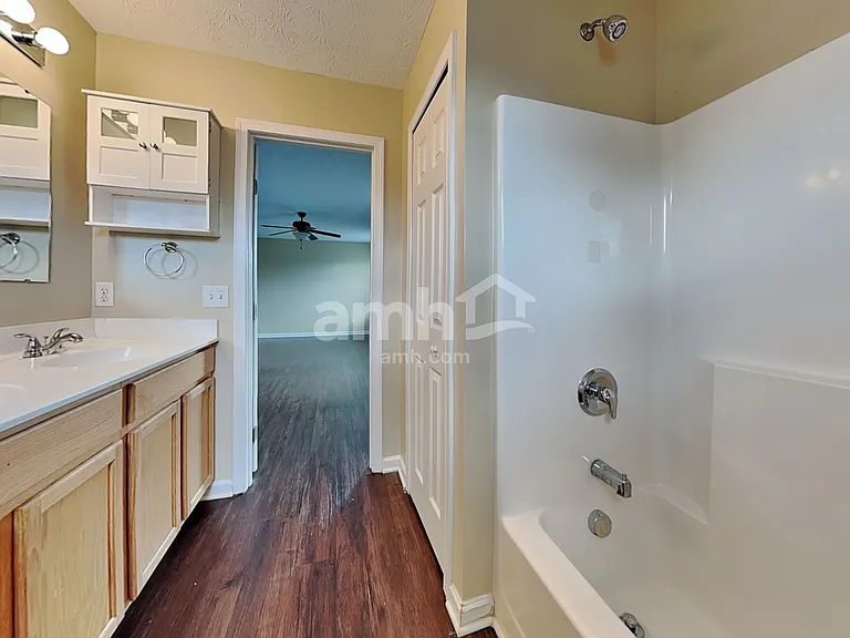 45 Haverstraw Pl — Photo 15