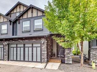 110 Coopers Cmn SW #901, Airdrie, AB T4B3Y3