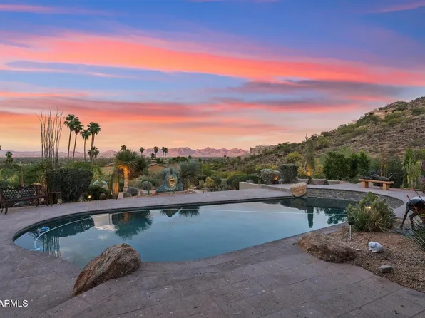 8219 N CHARLES Drive, Paradise Valley, AZ 85253