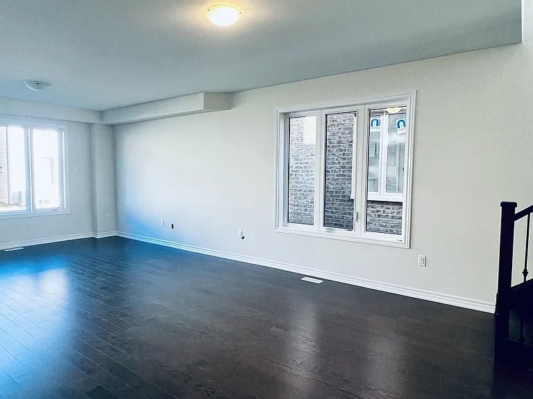 24 Hylton Dr — Photo 7