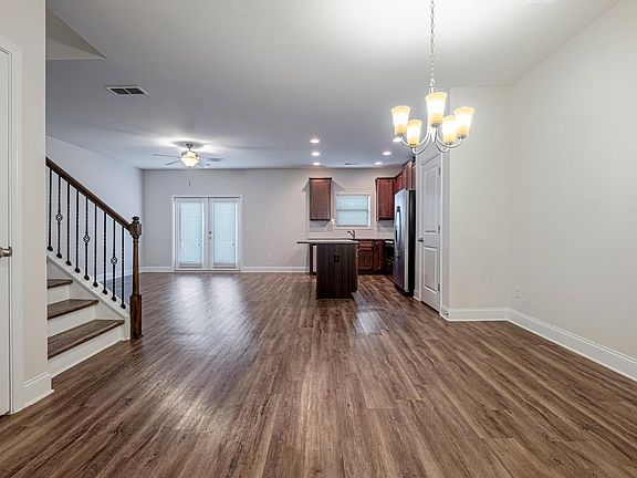 5th image of 2899 Temple Johnson Rd #4084