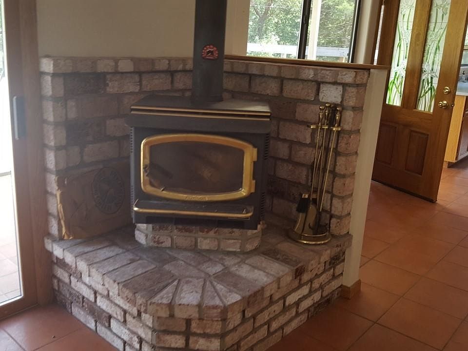 90 wood stove