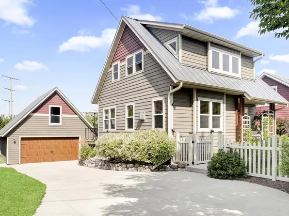 653 South Division STREET, Port Washington, WI 53074