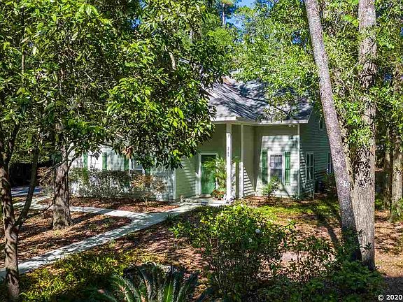 4th image of 3745 SW 21st Ter