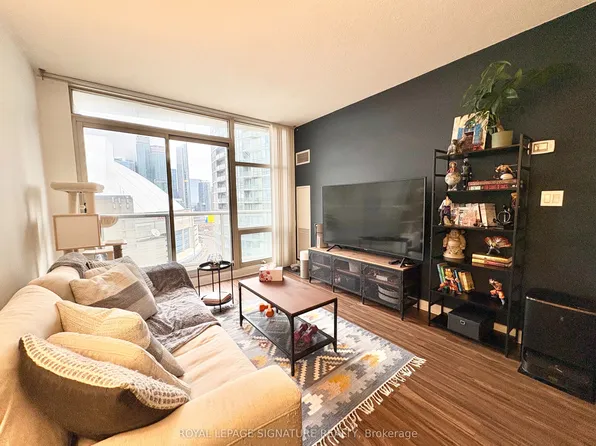 10 Navy Wharf Ct, Toronto, ON