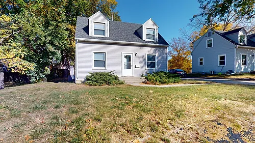 3121 Lincoln Way Photo 1