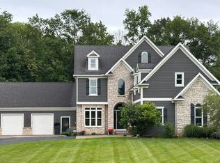 10357 Jill Ln, Berrien Springs, MI 49103