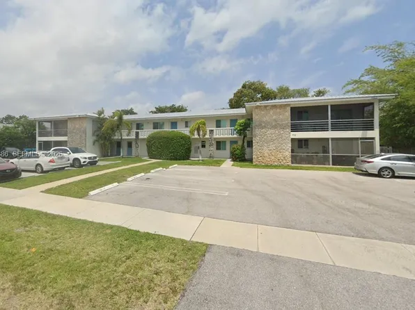115 SW 1st Ave APT 8, Boynton Beach, FL 33435