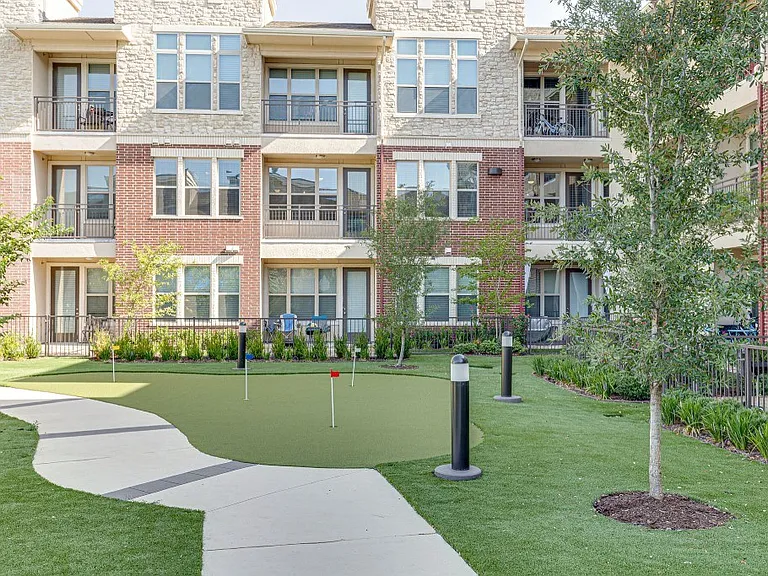 The Quadrangles on Twenty Apartments in Grand Prairie, Texas