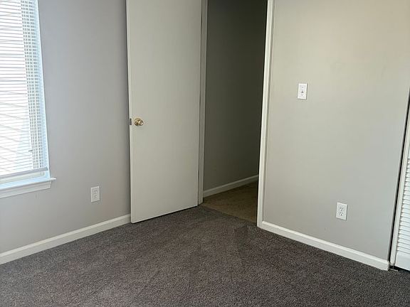 5th image of 140 Haverford Ct