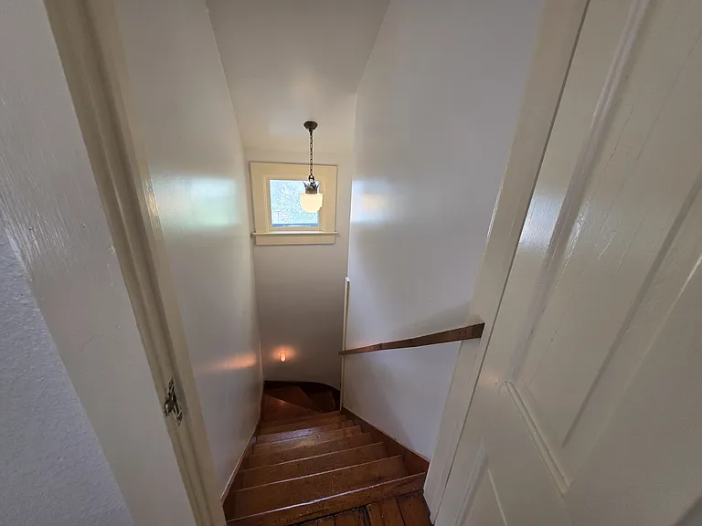 2809 Cottage Grove Ave — Photo 27