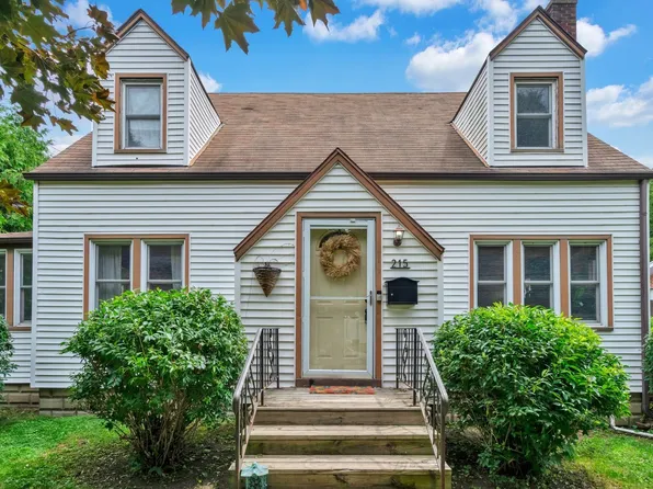 215 S Main St, Wilmington, IL 60481