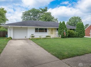 2276 Los Arrow Dr, Dayton, OH 45439