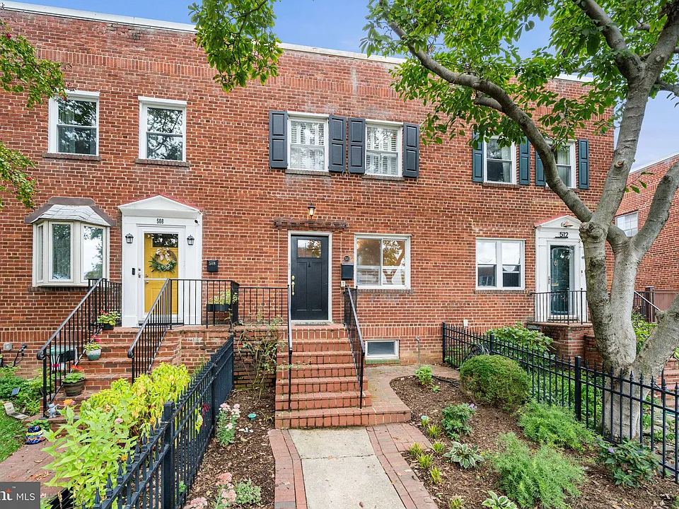 510 E Luray Ave