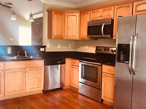 5th image of 203 Lantana Blvd