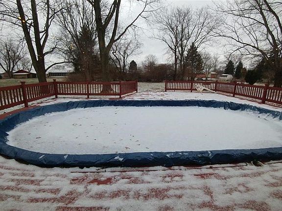 2nd image of 5920 Sterling Ct