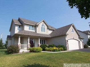 9673 Dunes Ave, Cottage Grove, MN 55016